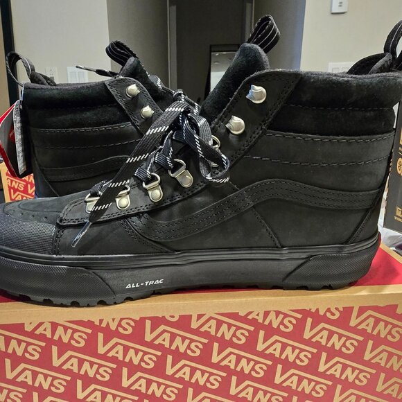 VANS Sk8-Hi MTE-2 Shoe Black Iguchi New Men Boots Blackout SIZE 10.0 MENS - Picture 3 of 11